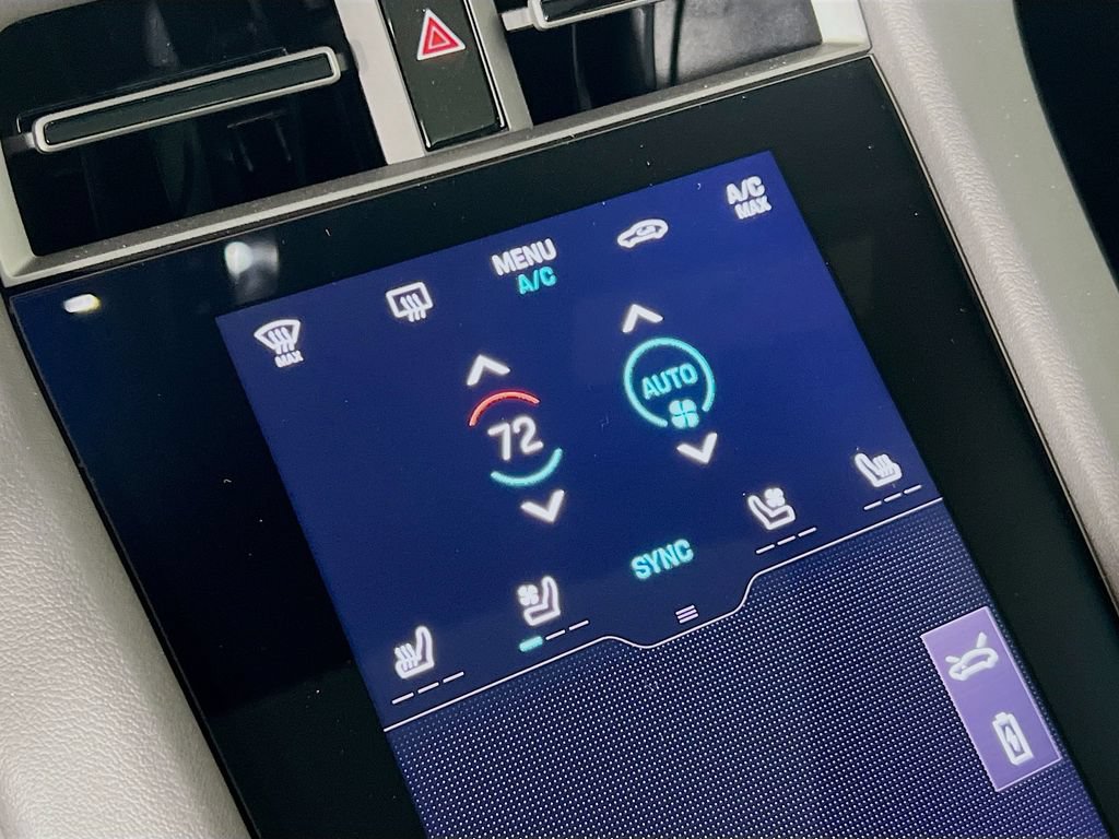 New 2026 Porsche Taycan AWD/4WD image 18
