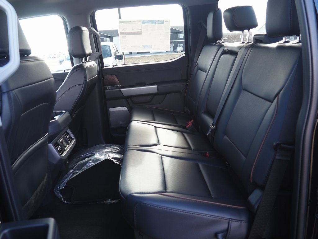 New 2026 Ford F350 Lariat w/ Black Appearance Package image 9