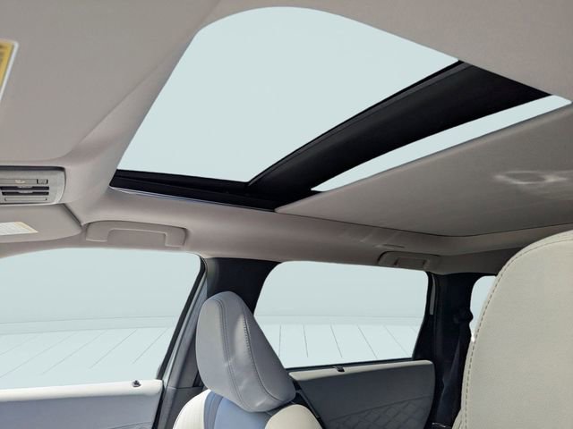 New 2025 Mitsubishi Outlander SEL image 18