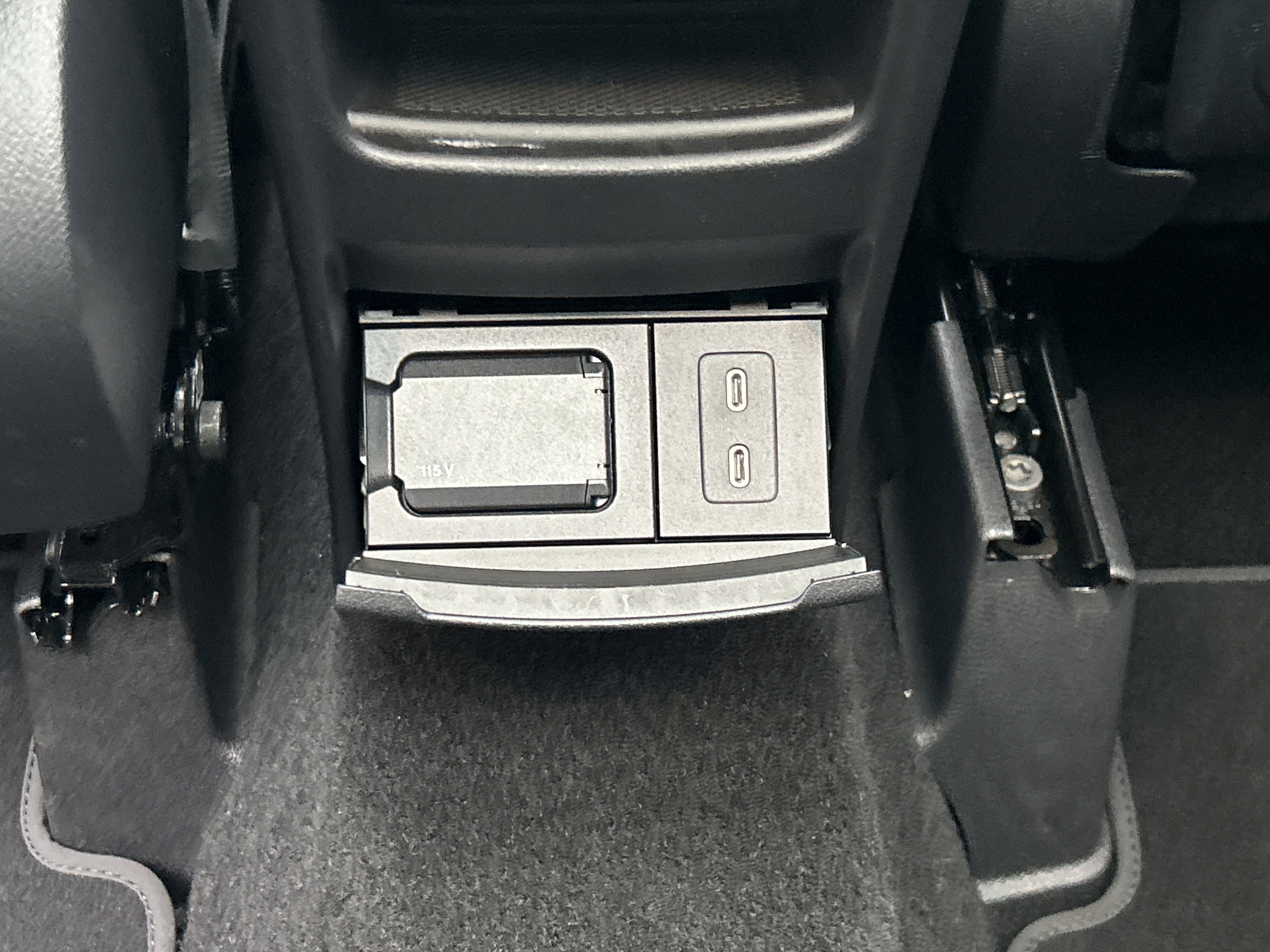 Certified 2025 Mercedes-Benz GLA 250 4MATIC image 41