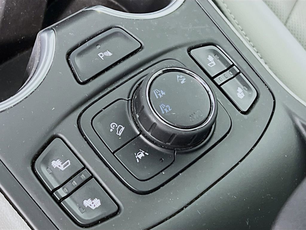 Certified 2022 GMC Terrain SLT w/ Infotainment Package II image 20