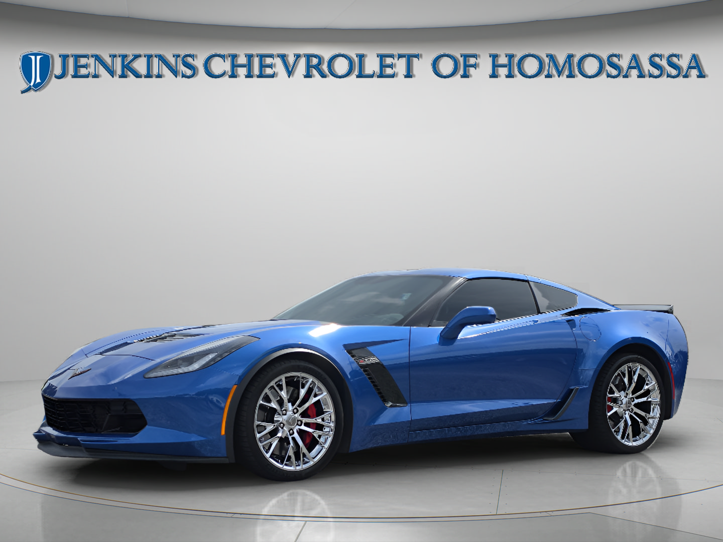 Used 2015 Chevrolet Corvette Z06 w/ 3LZ Preferred Equipment Group RWD image 10