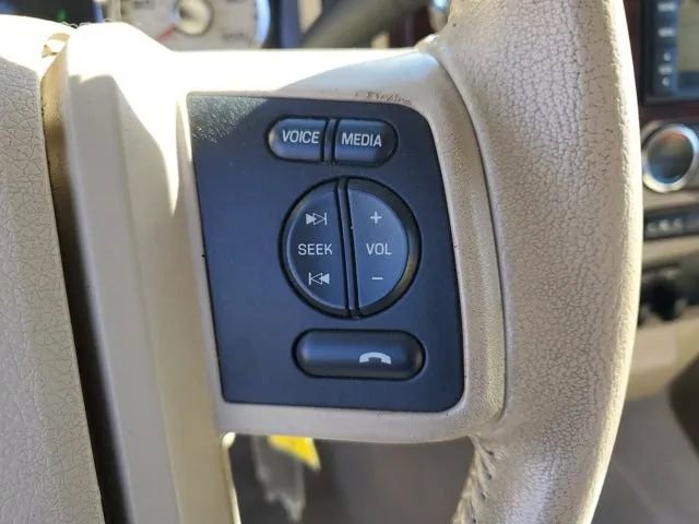 Used 2010 Ford F250 Lariat AWD/4WD image 21