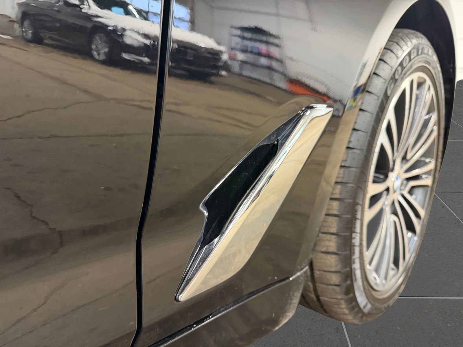 Used 2018 BMW 530i xDrive 530i xDrive Sedan 4D w/ Premium Package image 42