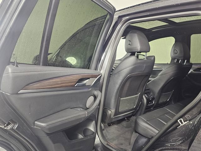 Used 2021 BMW X3 M40i image 17