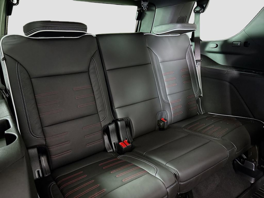 New 2026 GMC Yukon AT4 Ultimate w/ LPO, Floor Liner Package image 29
