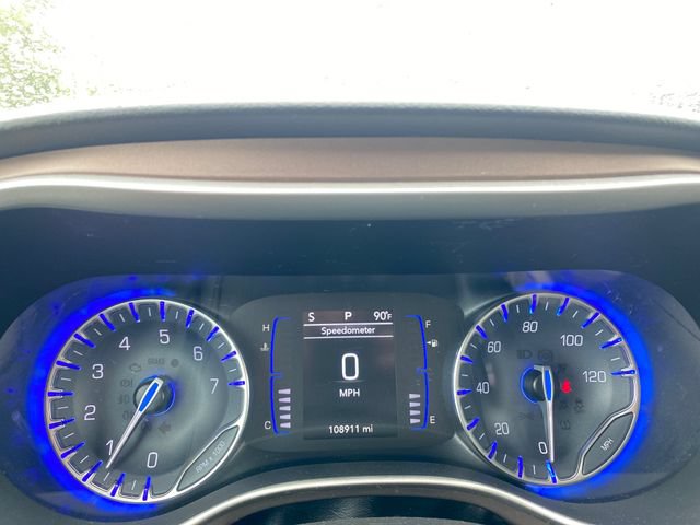 Used 2021 Chrysler Voyager Lxi FWD image 22