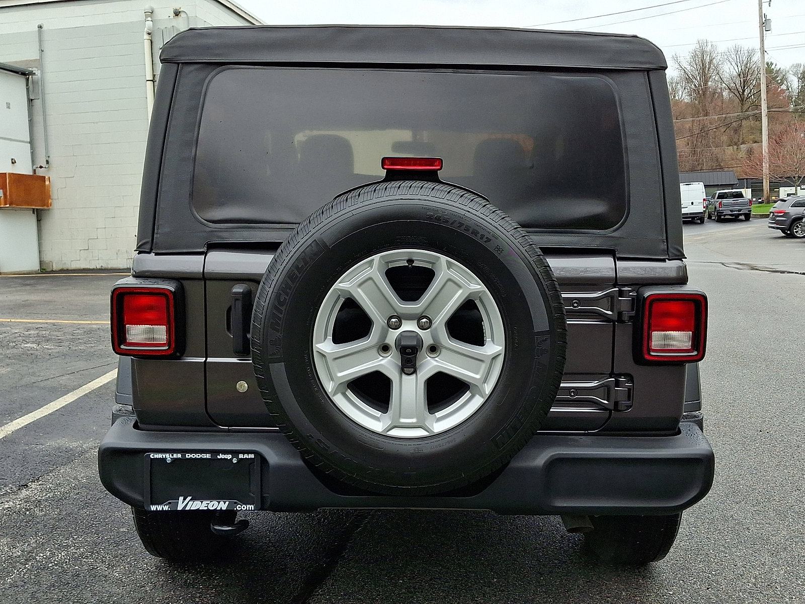 Certified 2018 Jeep Wrangler Sport image 5