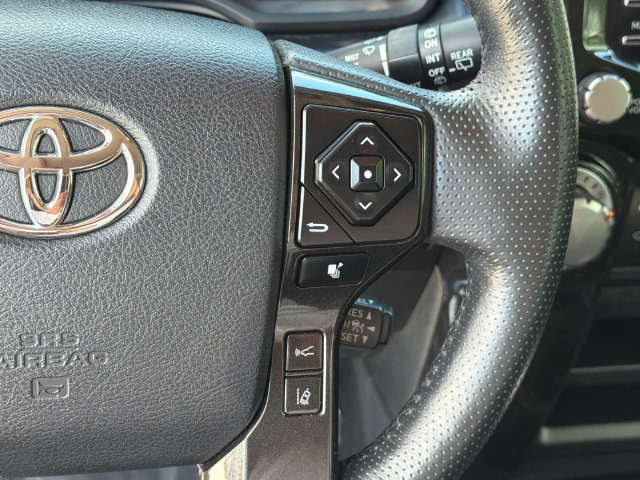 Used 2024 Toyota 4Runner TRD Off-Road Premium w/ Moonroof Package AWD/4WD image 27