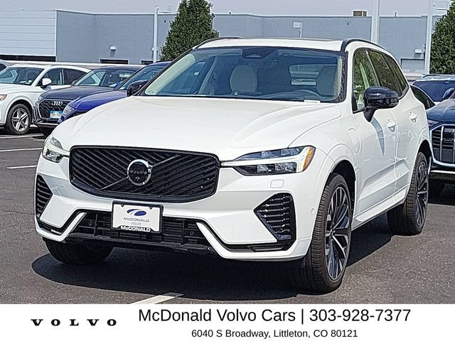 New 2026 Volvo XC60 T8 Ultra w/ Protection Package Premier AWD/4WD image 4