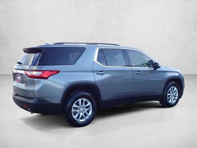 Used 2020 Chevrolet Traverse LT w/ Driver Confidence II Package AWD/4WD image 4