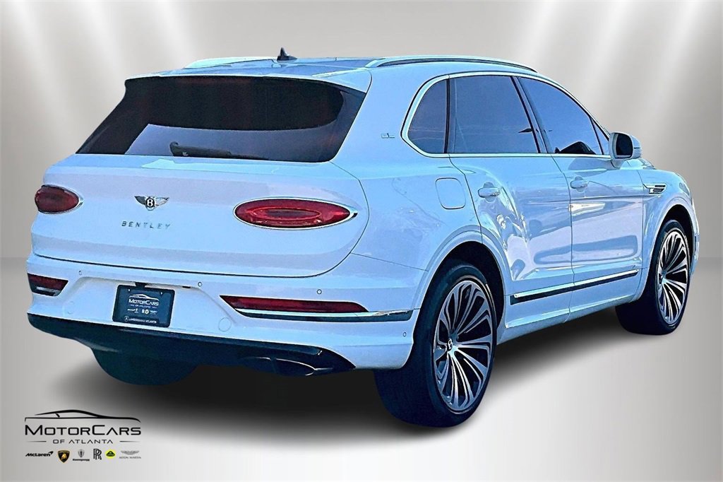 Used 2021 Bentley Bentayga image 12