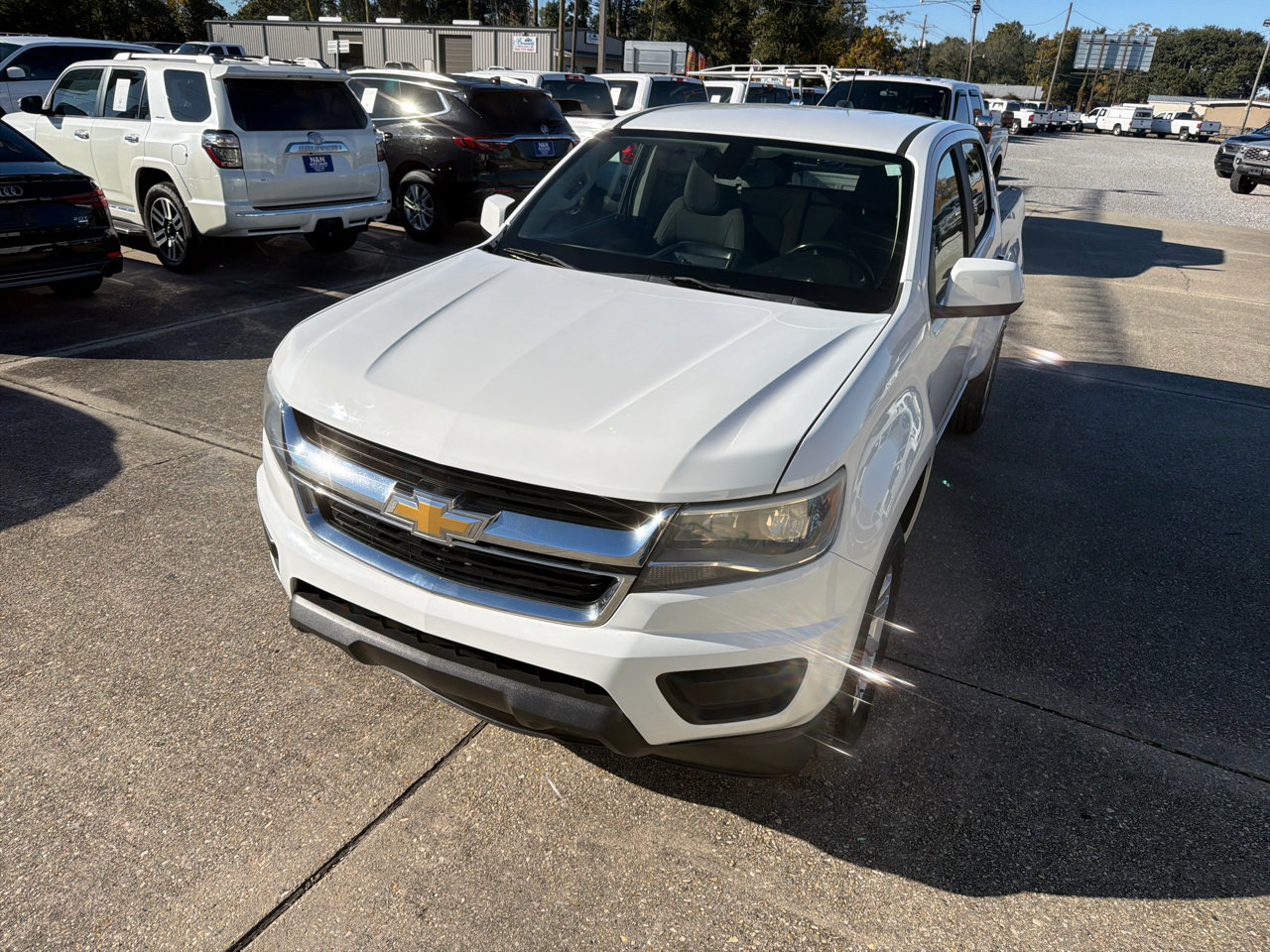 Used 2019 Chevrolet Colorado LT image 13