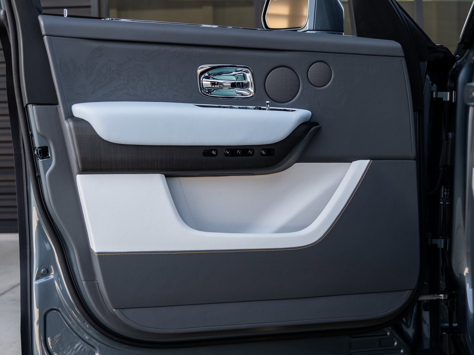 New 2026 Rolls-Royce Cullinan image 22