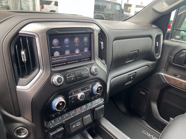 Used 2020 GMC Sierra 3500 Denali w/ Denali Ultimate Package AWD/4WD image 12