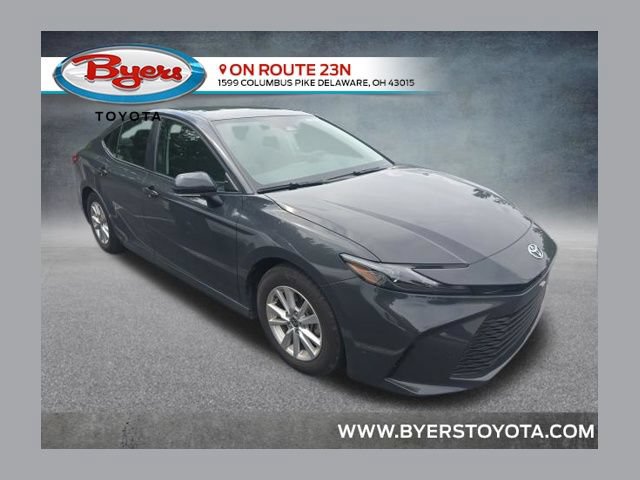 Used 2025 Toyota Camry LE FWD image 1