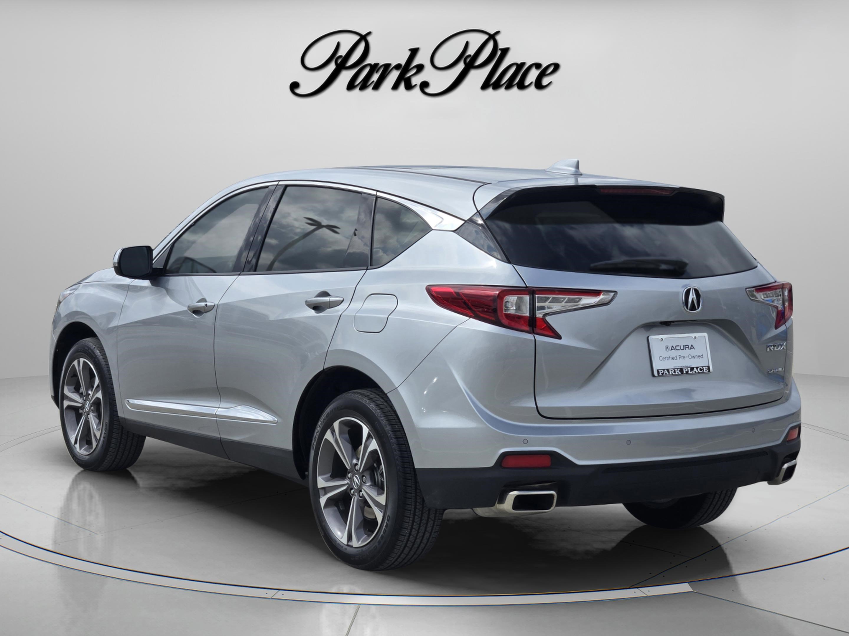 Certified 2025 Acura RDX w/ Technology Package image 3
