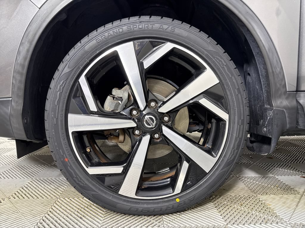 Used 2020 Nissan Rogue Sport SL FWD image 23
