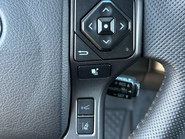 Certified 2023 Toyota Tacoma TRD Off-Road w/ Black Out Package (TMS) AWD/4WD image 15