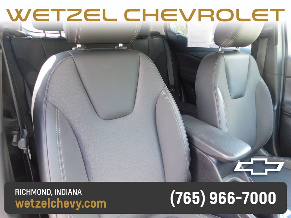 Used 2023 Buick Encore GX Select FWD image 19