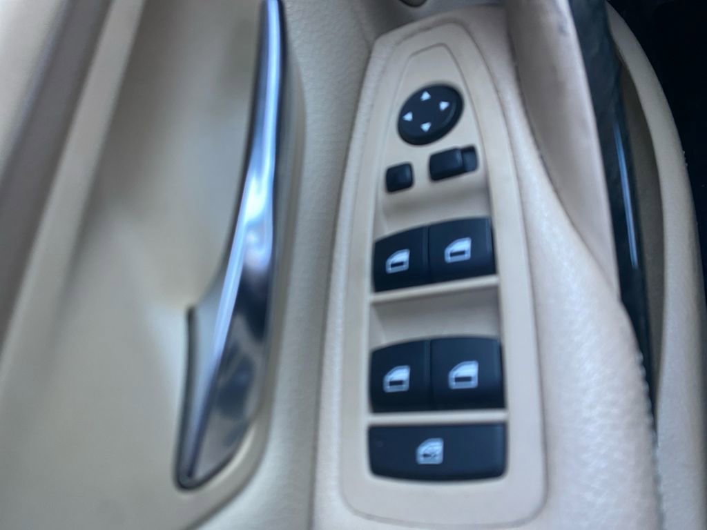 Used 2015 BMW 328i xDrive Sedan image 11