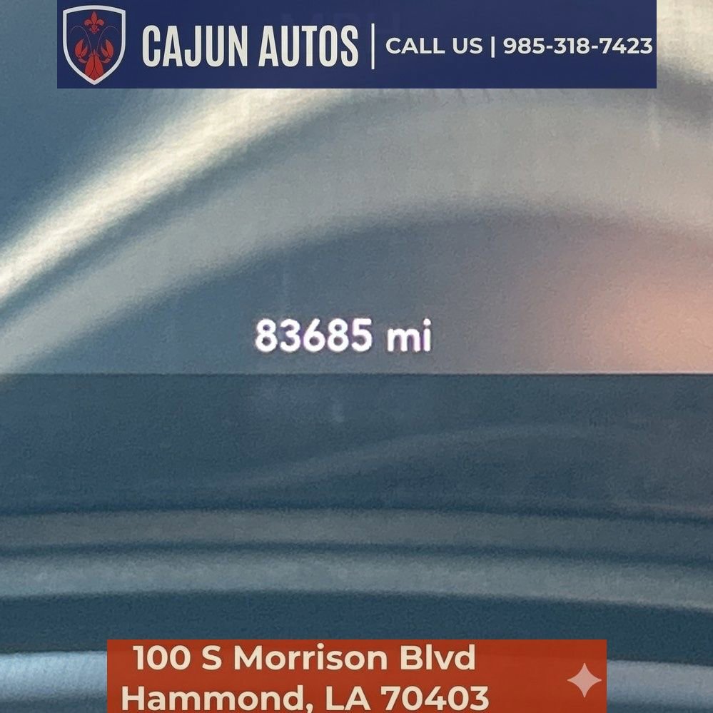 Used 2023 Dodge Challenger SXT AWD/4WD image 16