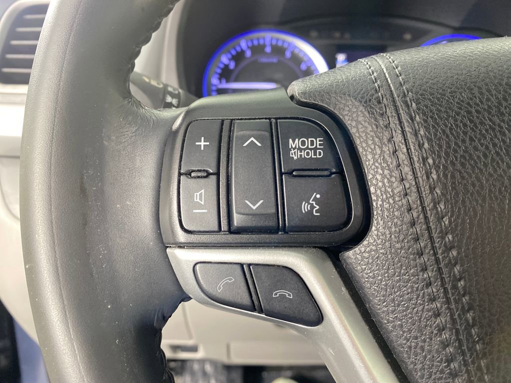 Certified 2019 Toyota Highlander Limited image 15