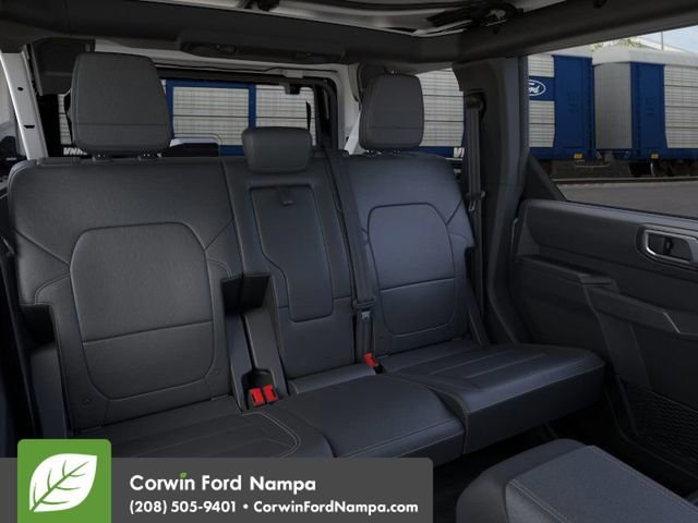 New 2025 Ford Bronco Badlands image 11