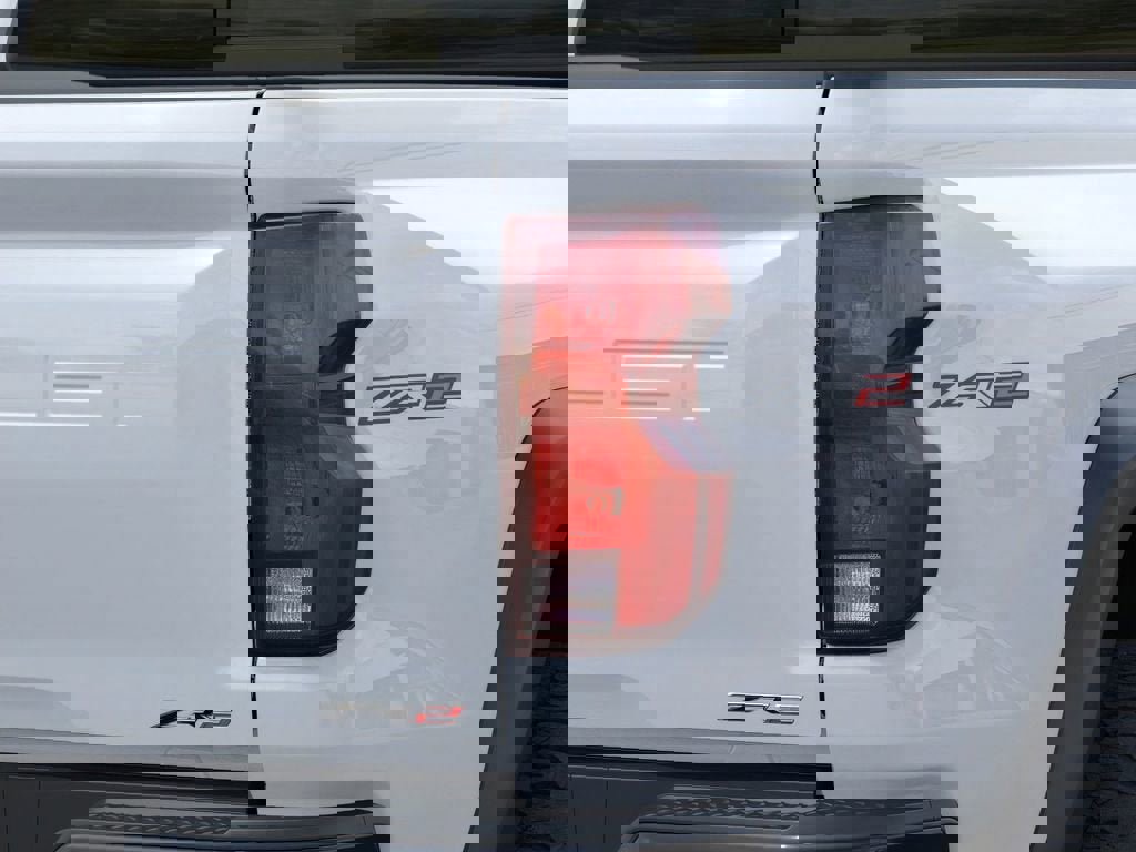 New 2026 Chevrolet Colorado ZR2 image 11