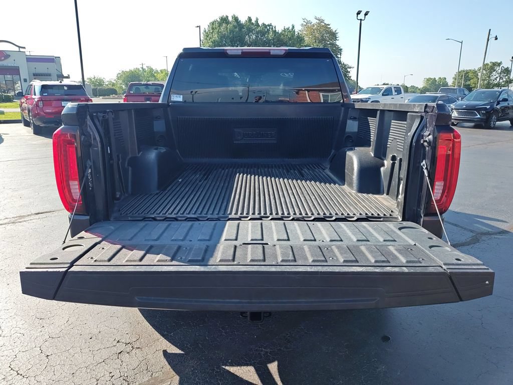 Used 2024 GMC Sierra 1500 SLT AWD/4WD image 9