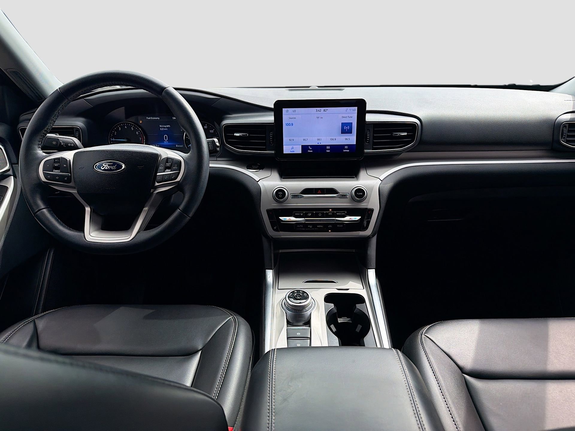 Used 2023 Ford Explorer XLT w/ Equipment Group 202A image 26