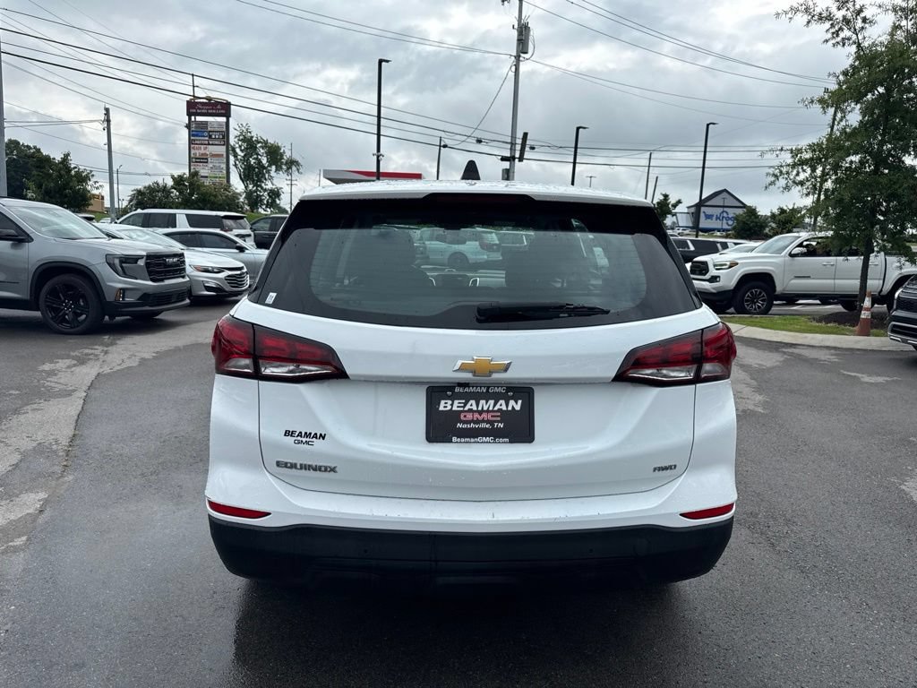 Used 2022 Chevrolet Equinox LS AWD/4WD image 6