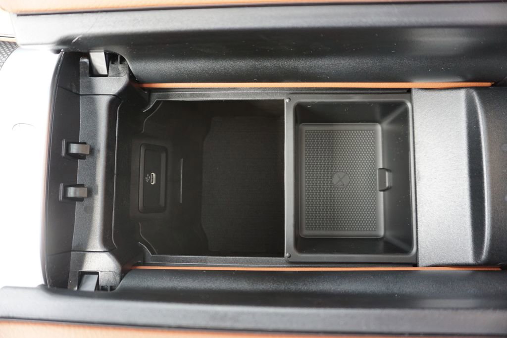 Certified 2025 Mercedes-Benz GLC 350e 4MATIC image 32