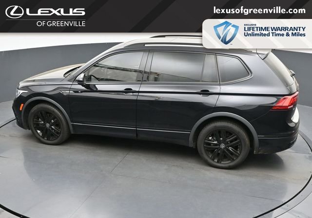 Used 2022 Volkswagen Tiguan SE R-Line FWD image 46