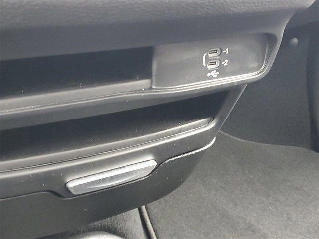 New 2026 Chrysler Pacifica Select image 28