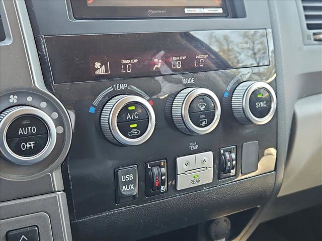 Used 2015 Toyota Sequoia Platinum image 14