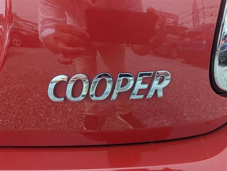 Used 2015 MINI Cooper 2-Door Hardtop FWD image 28