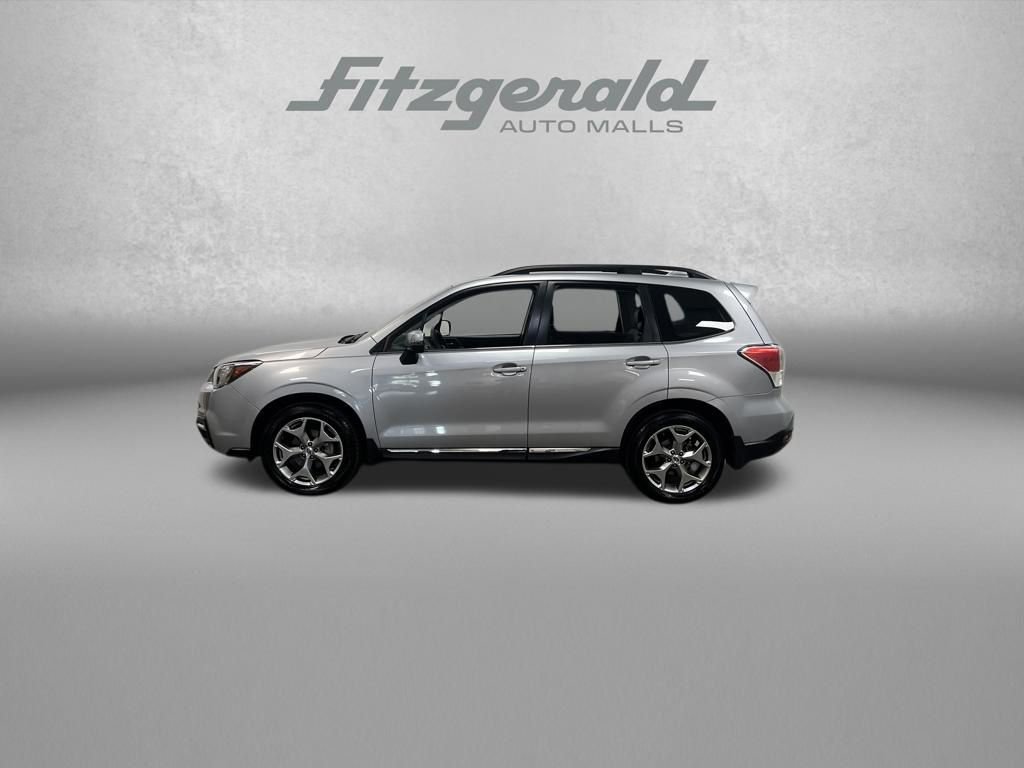 Used 2017 Subaru Forester 2.5i Touring image 2