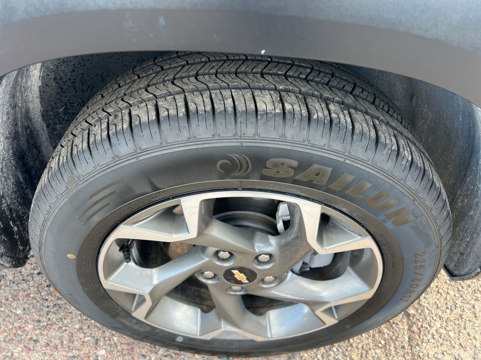 Used 2025 Chevrolet Trax LT FWD image 30