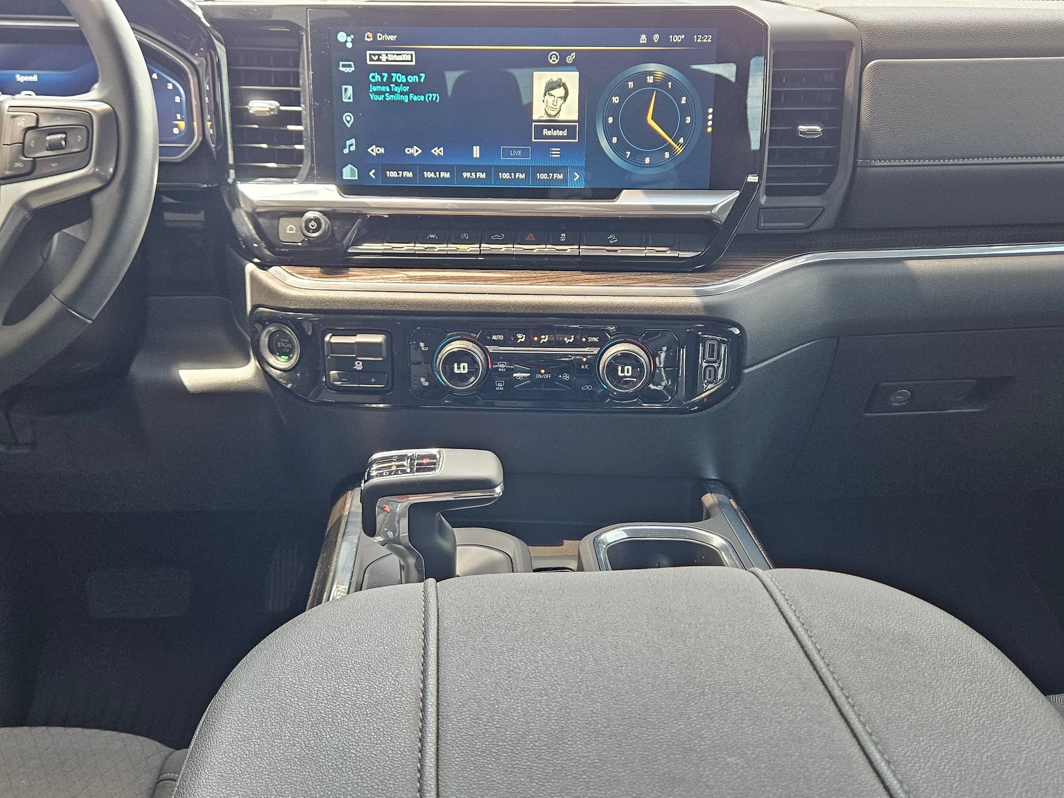 Used 2024 Chevrolet Silverado 1500 RST AWD/4WD image 10