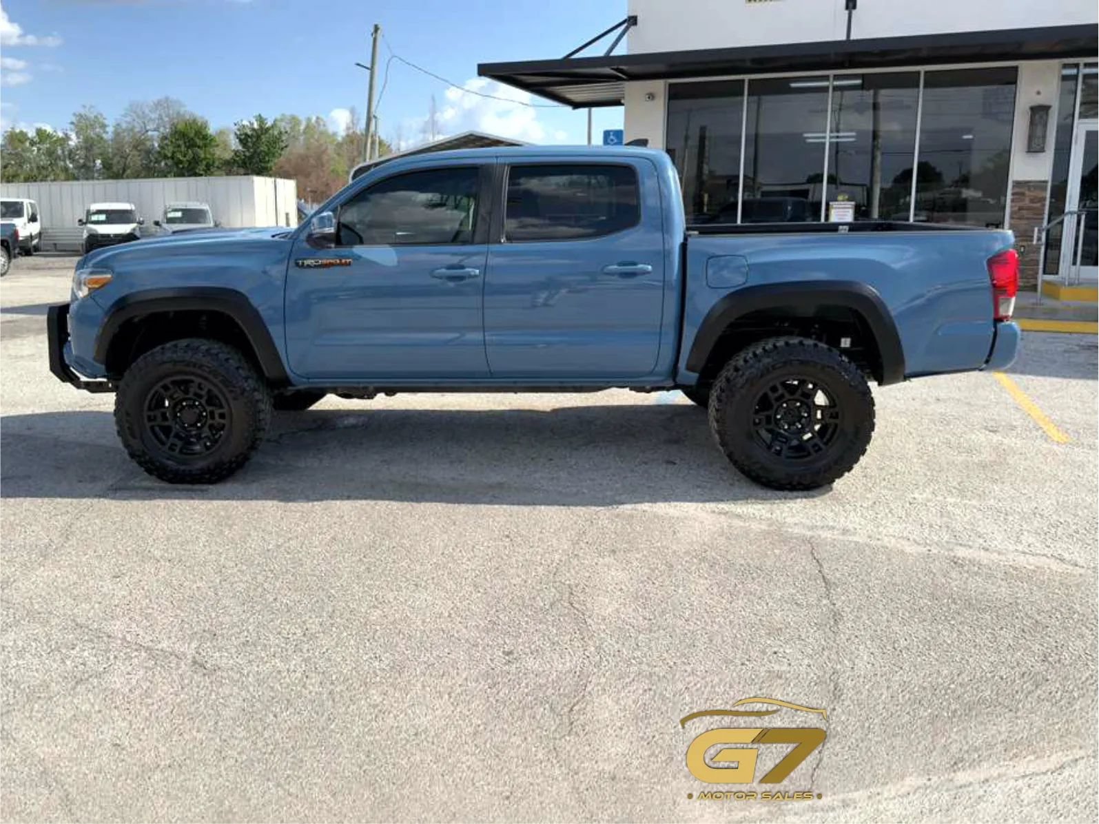 Used 2019 Toyota Tacoma TRD Sport AWD/4WD image 5