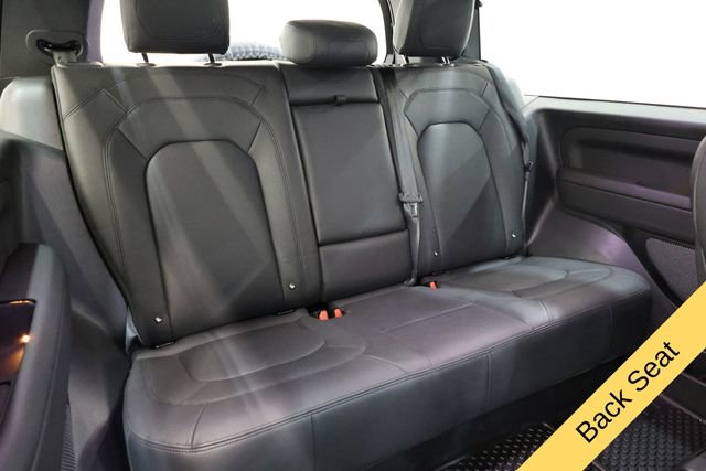 Used 2023 Land Rover Defender 90 V8 image 13