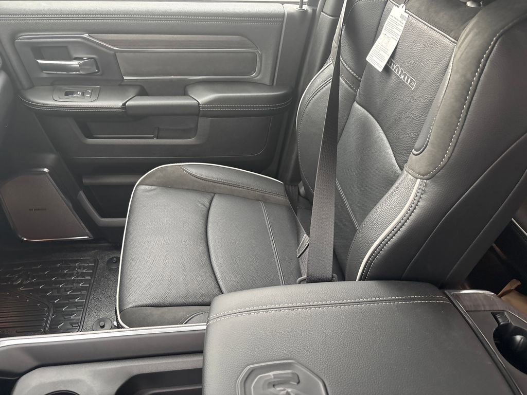 New 2026 RAM 4500 Tradesman w/ Laramie Trim Package image 29