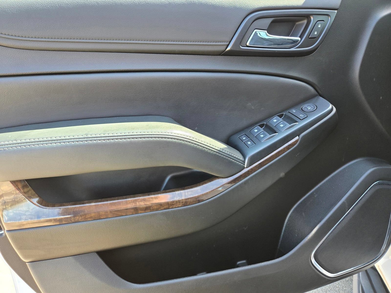 Used 2020 Chevrolet Tahoe LS RWD image 15