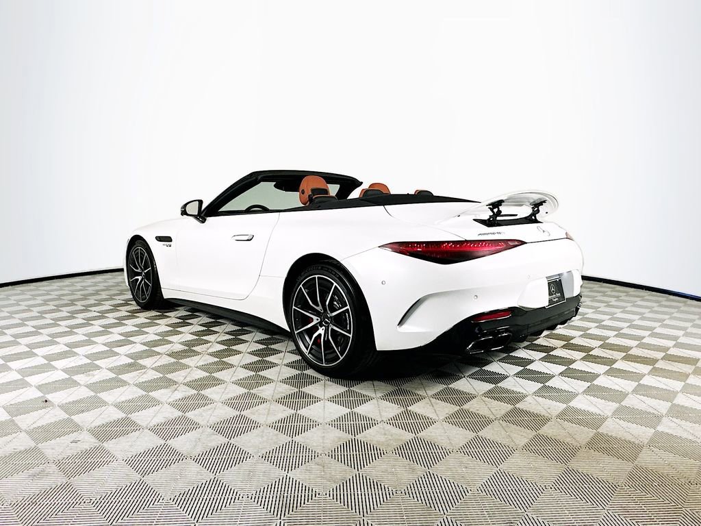 Certified 2022 Mercedes-Benz SL 55 AMG 4MATIC image 5