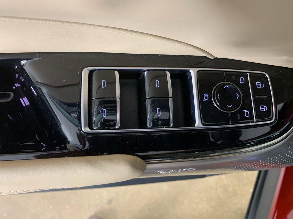 Used 2024 Cadillac Lyriq Sport w/ Nappa Leather Package AWD/4WD image 18