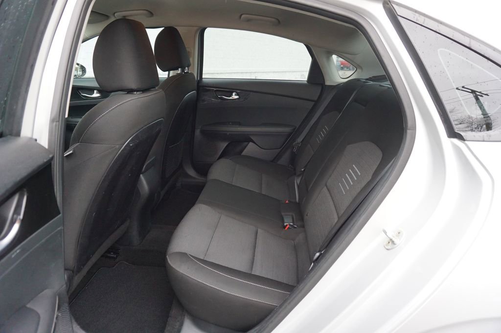 Used 2019 Kia Forte S FWD image 11