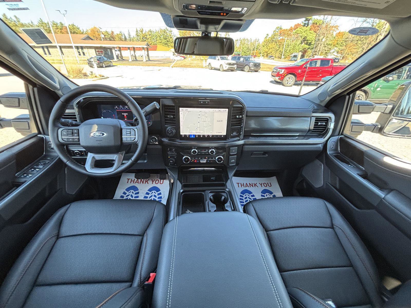 New 2026 Ford F350 Lariat w/ Black Appearance Package image 22
