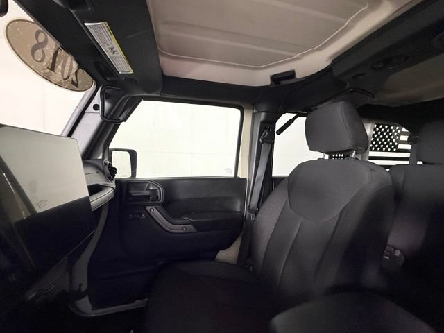 Used 2018 Jeep Wrangler Unlimited Sport S AWD/4WD image 17
