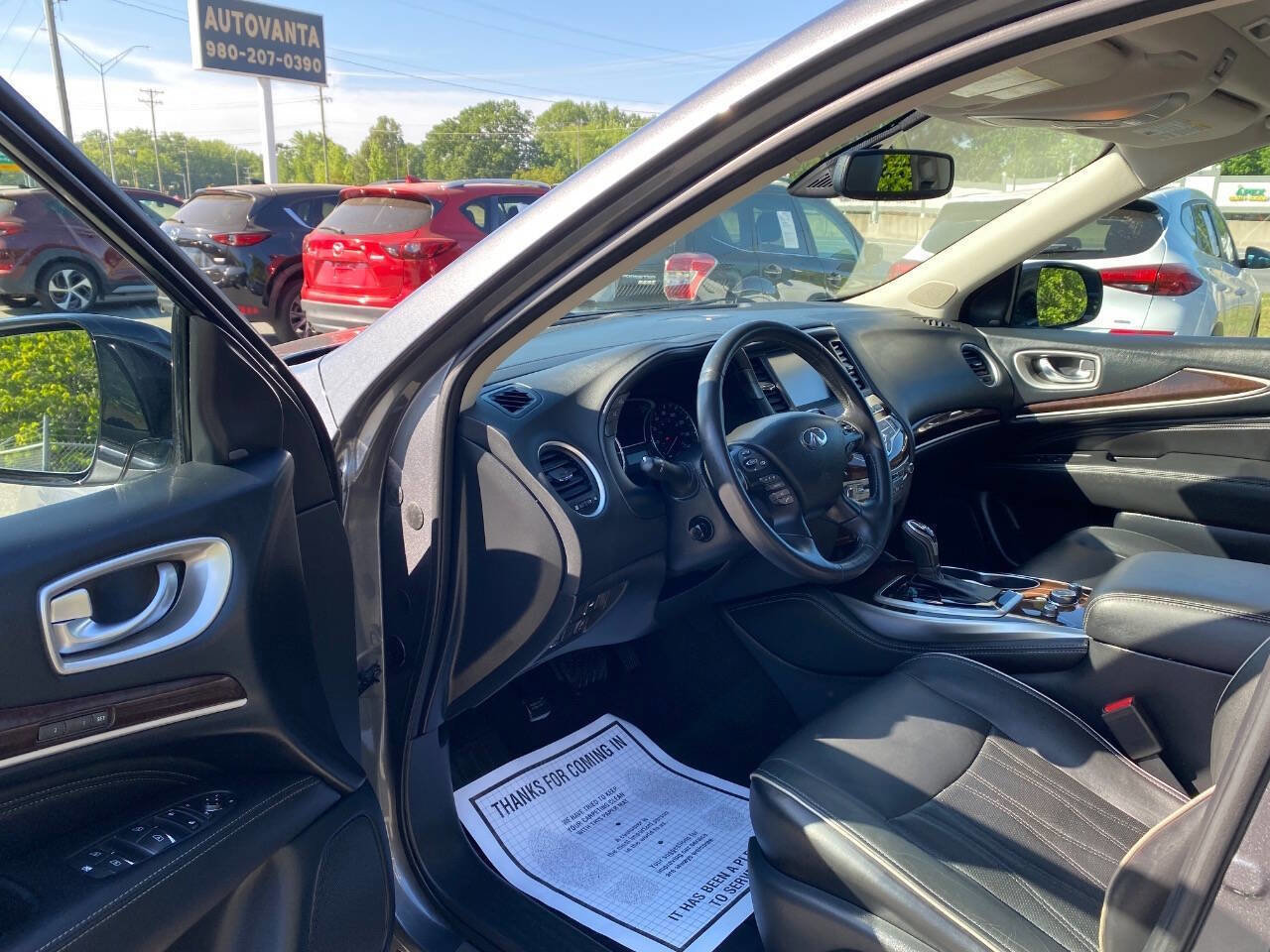 Used 2018 INFINITI QX60 Luxe w/ Deluxe Technology Package AWD/4WD image 7